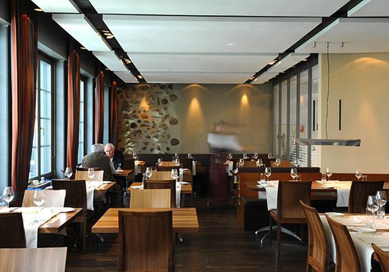Hotel Restaurant Zum Goldenen Kopf Бюлах Екстер'єр фото